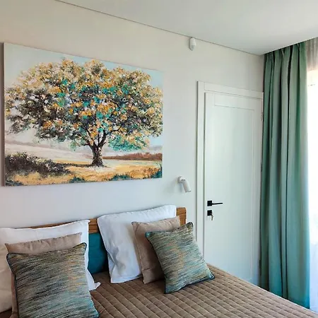 Apartamentai 4f Lägenhet