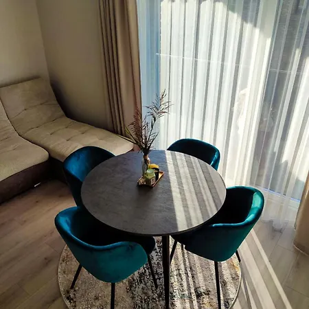 Apartment Apartamentai 4f *